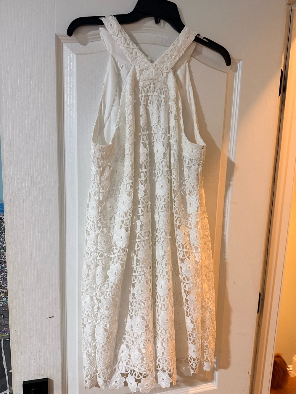 Crown & Ivy white floral dress size large